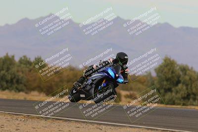 media/Dec-17-2022-SoCal Trackdays (Sat) [[224abd9271]]/Turn 9 Side (245pm)/